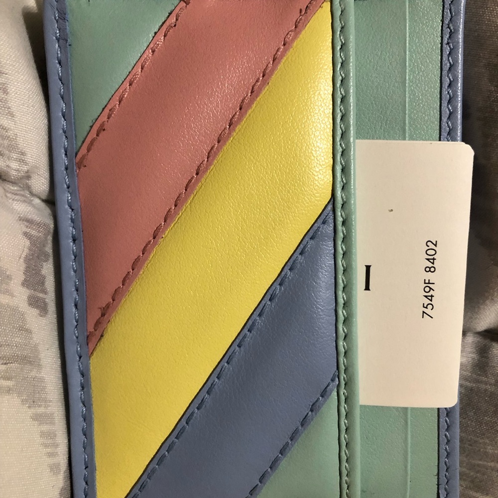Gucci Card Holder-Authentic - Picture 3 of 5